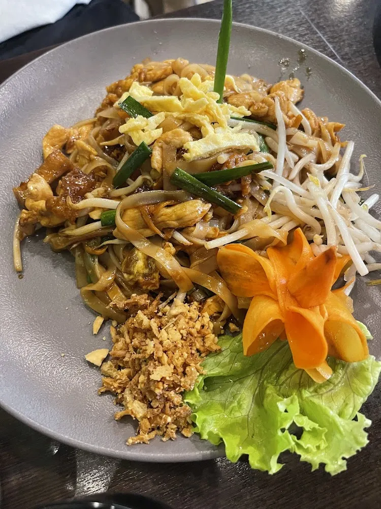 Phad Phak